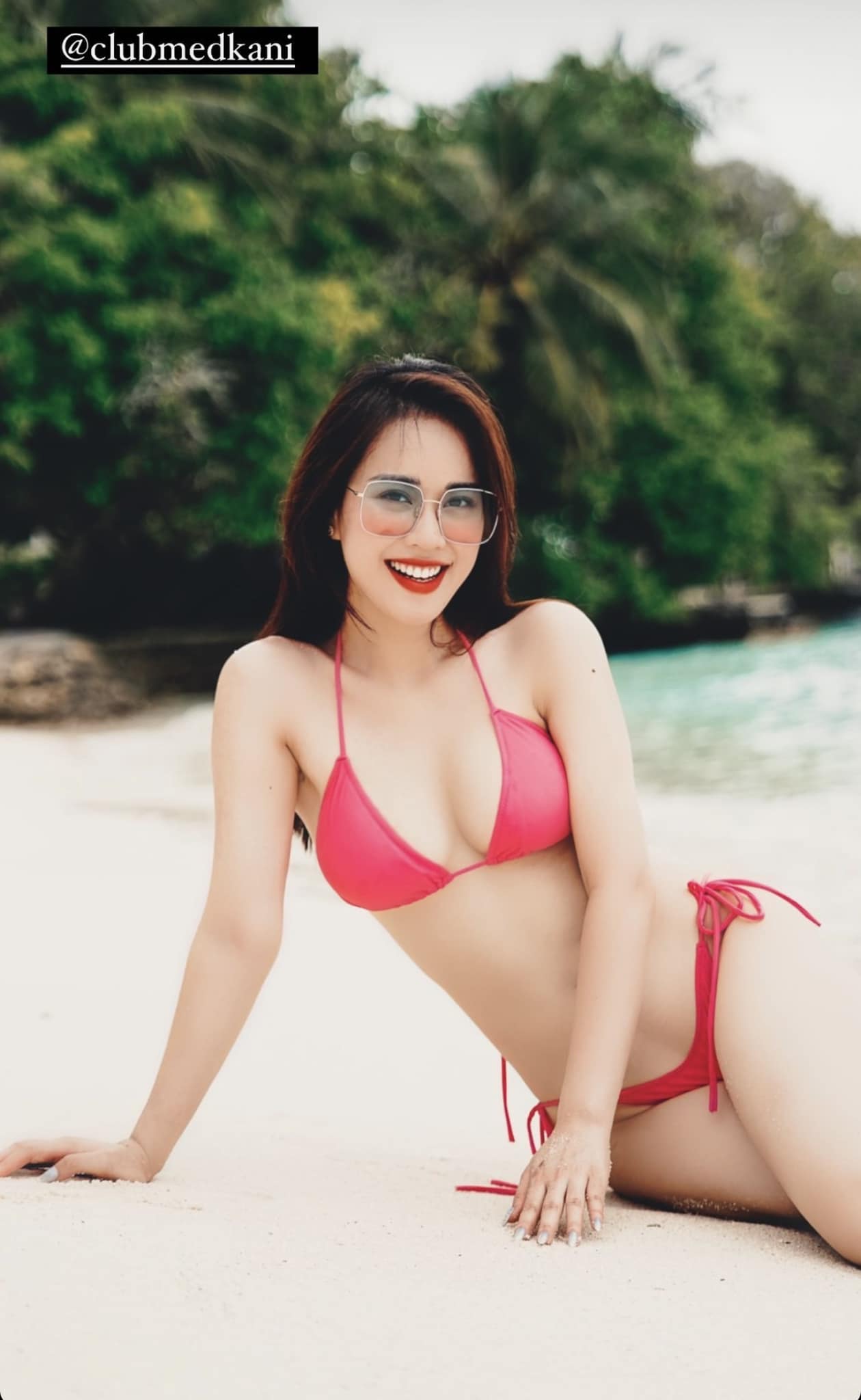 Loạt mỹ nhân Việt nóng bỏng với bikini - Ảnh 14.