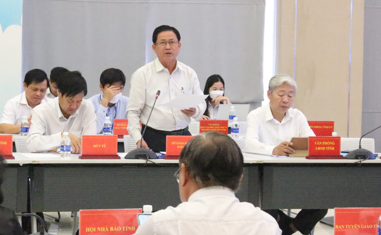 B&igrave;nh Dương thiếu hơn 3.000 gi&aacute;o vi&ecirc;n, kh&ocirc;ng tăng học ph&iacute; năm học mới - Ảnh 1.