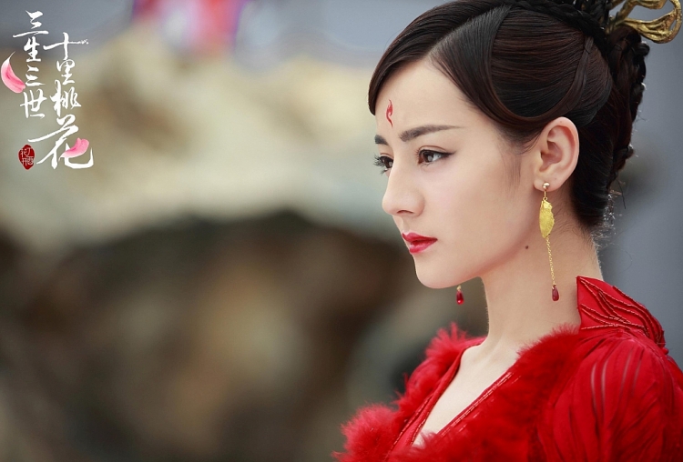Mỹ nữ Tân Cương thắng vụ kiện bôi nhọ danh dự