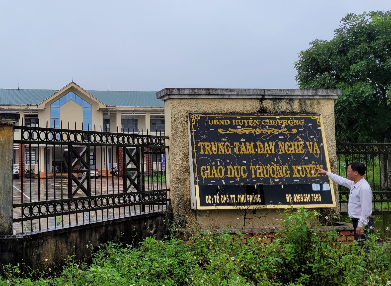 Bỏ 1,3 triệu đồng được "bao đậu" thi lý thuyết lái xe?