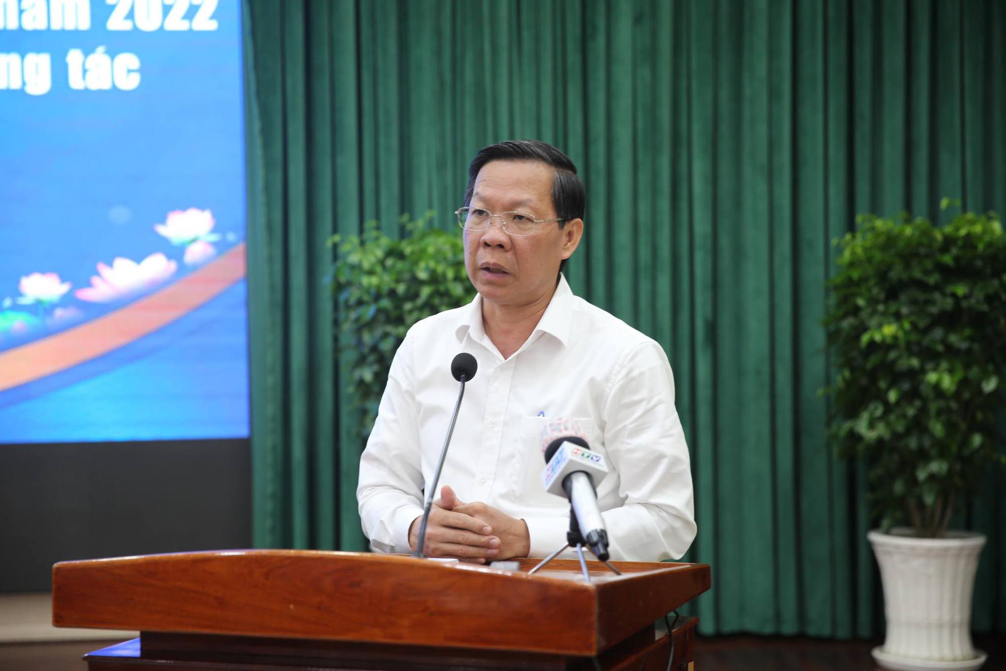 Chủ tịch Phan Văn Mãi: "TP HCM có nỗ lực nhưng các tỉnh, thành khác nỗ lực nhiều hơn"!