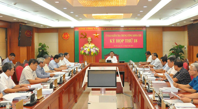 Tự giác nỗ lực vươn lên, cùng nhìn về một hướng