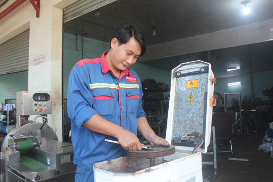 DẤN THÂN SÁNG TẠO (*): Khó mấy vẫn quyết tâm làm