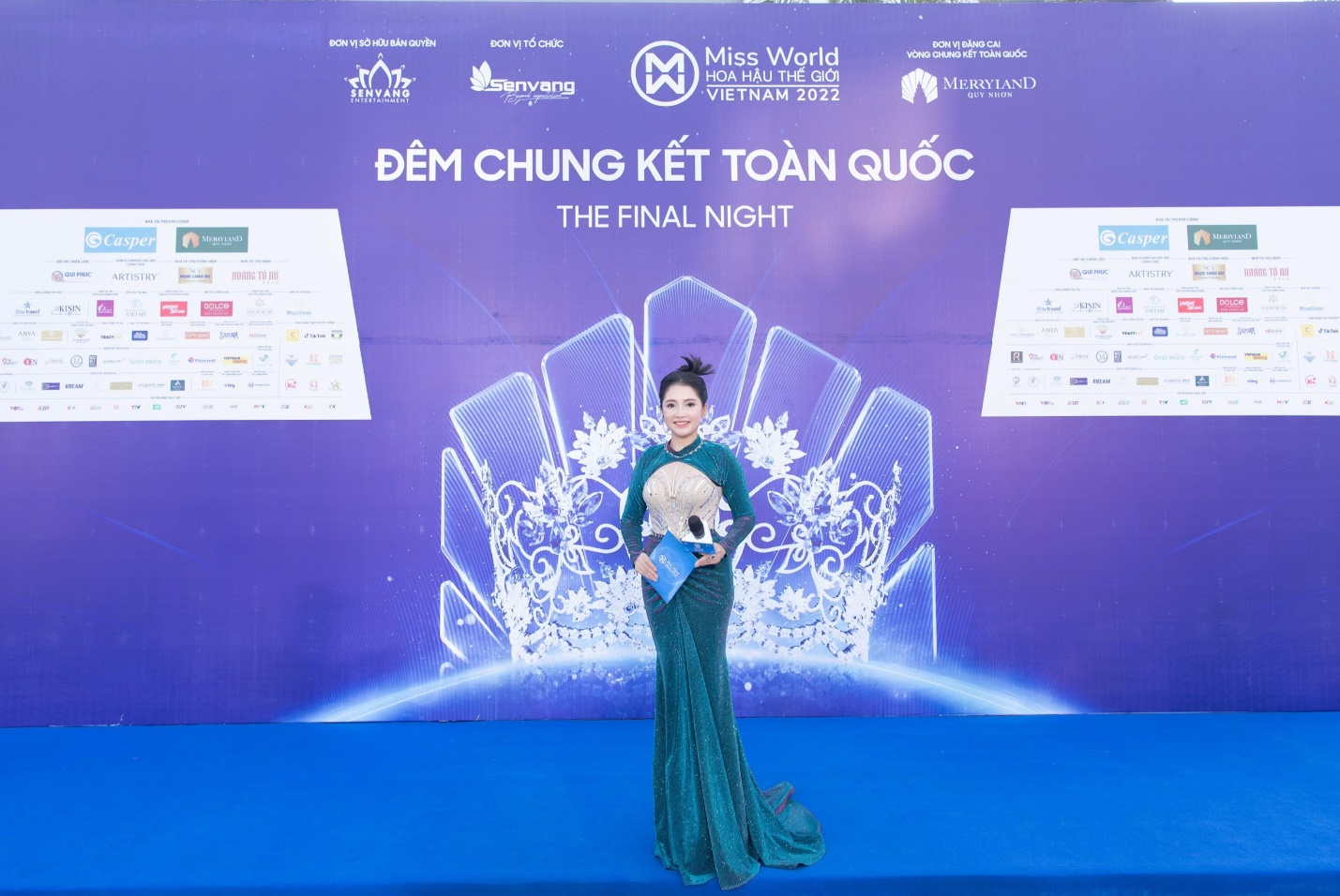 Lệ Chi MC thảm đỏ Miss World Việt Nam và những câu chuyện chuyên môn thú vị