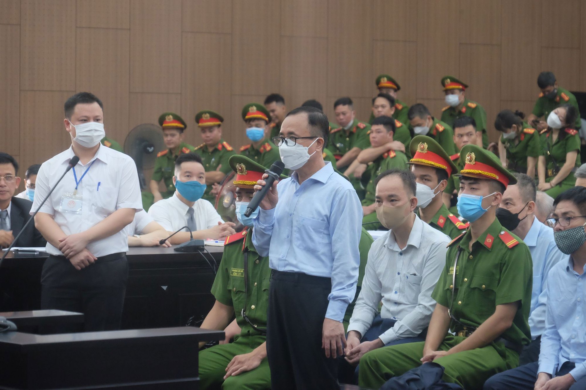Cựu bí thư Tỉnh ủy Bình Dương Trần Văn Nam nhận sai