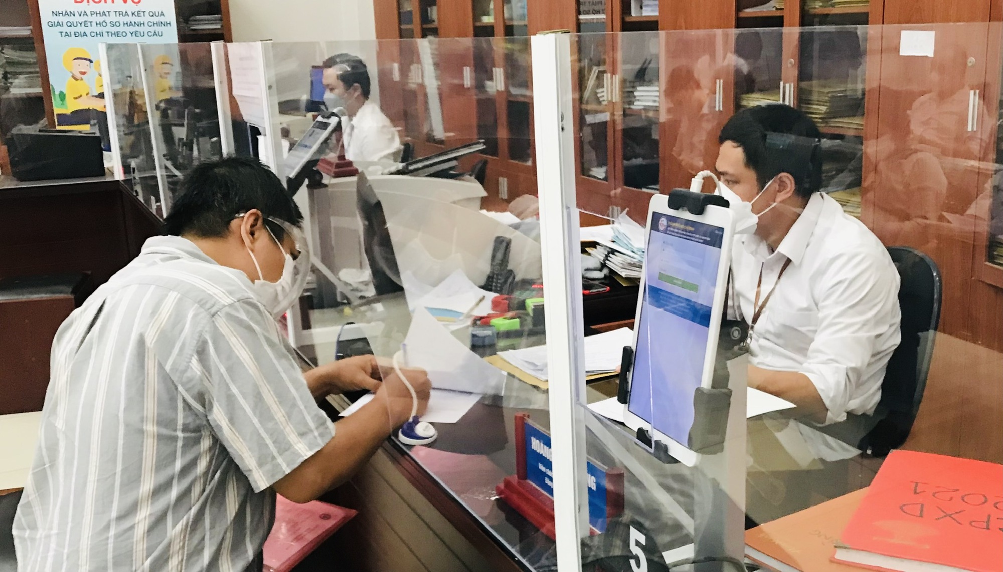 Thông tin quan trọng với công chức muốn thi tuyển chức danh lãnh đạo ở TP HCM