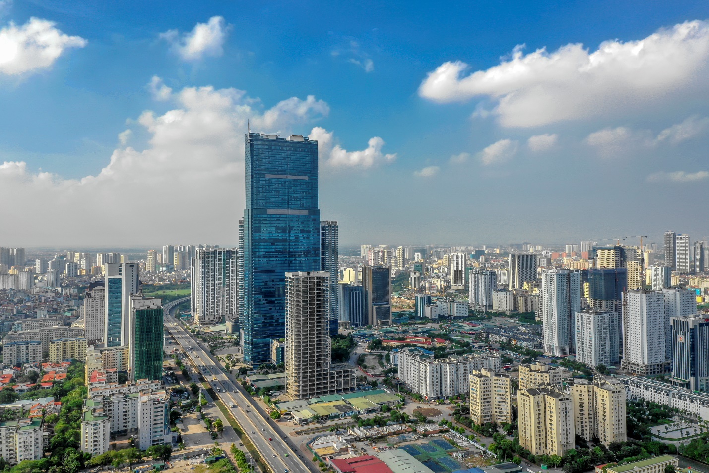 Him Lam Land v&agrave; c&acirc;u chuyện &ldquo;v&agrave;ng thật&rdquo; kh&ocirc;ng sợ &ldquo;lửa&rdquo; - Ảnh 1.