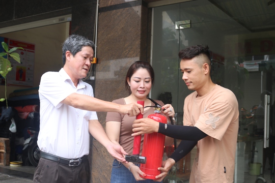 Ra mắt m&ocirc; h&igrave;nh ph&ograve;ng ch&aacute;y chữa ch&aacute;y mới ở quận T&acirc;n Ph&uacute; - Ảnh 5.