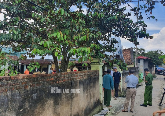 Thanh niên vác dao chém mợ tử vong, chị gái trọng thương