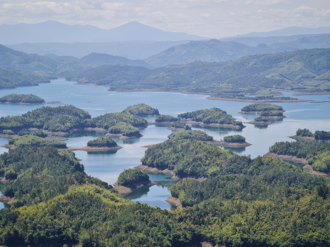Nghi&ecirc;n cứu bổ sung quy hoạch s&acirc;n bay T&agrave; Đ&ugrave;ng - Ảnh 1.