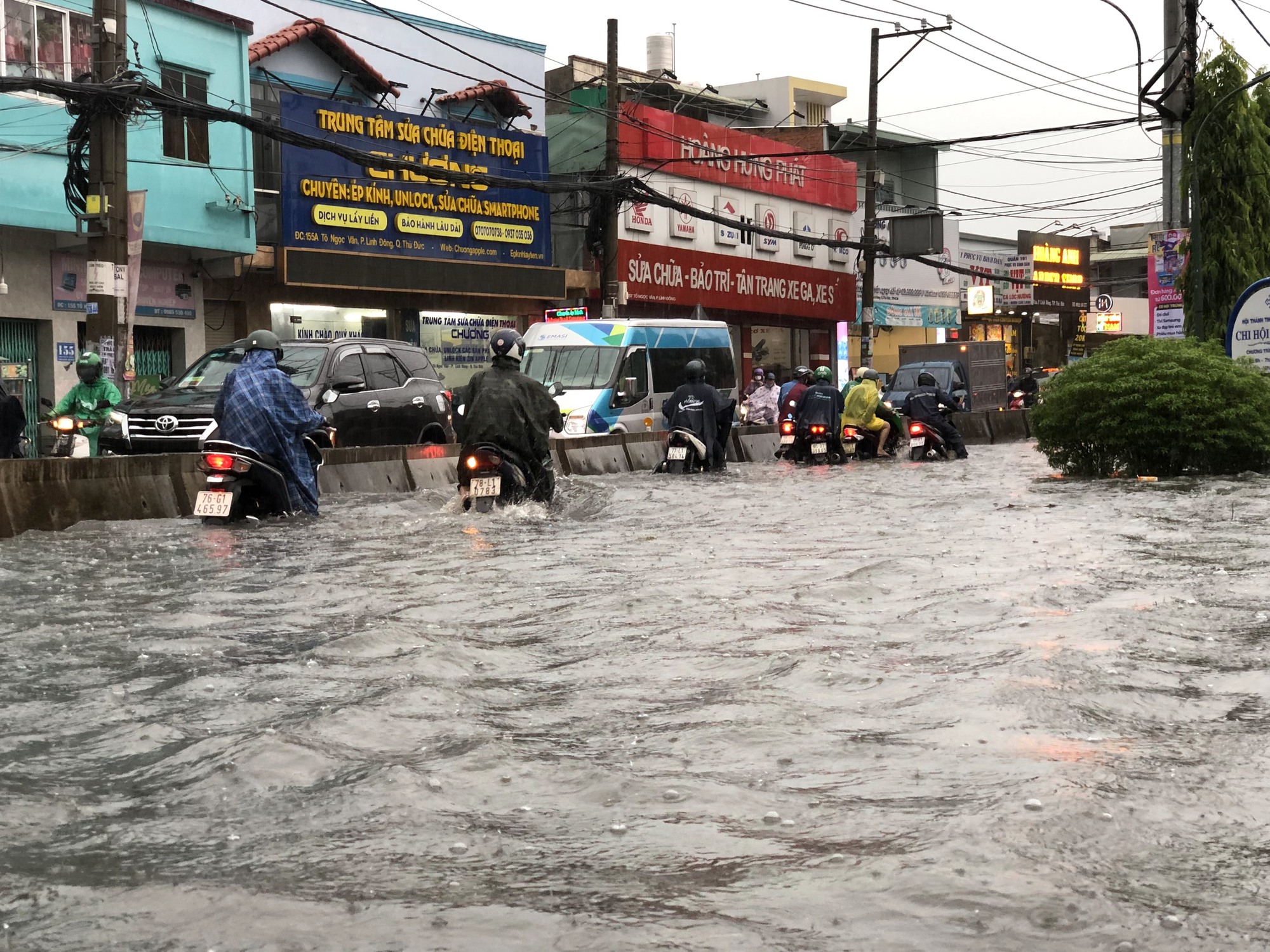 TP HCM ghi "kỷ lục" nhiều năm về số tuyến đường ngập