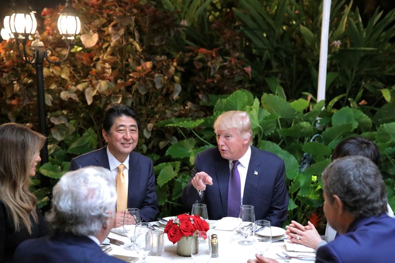 Dinh thự của ông Trump: “Ác mộng” của tình báo và an ninh Mỹ - Ảnh 3.