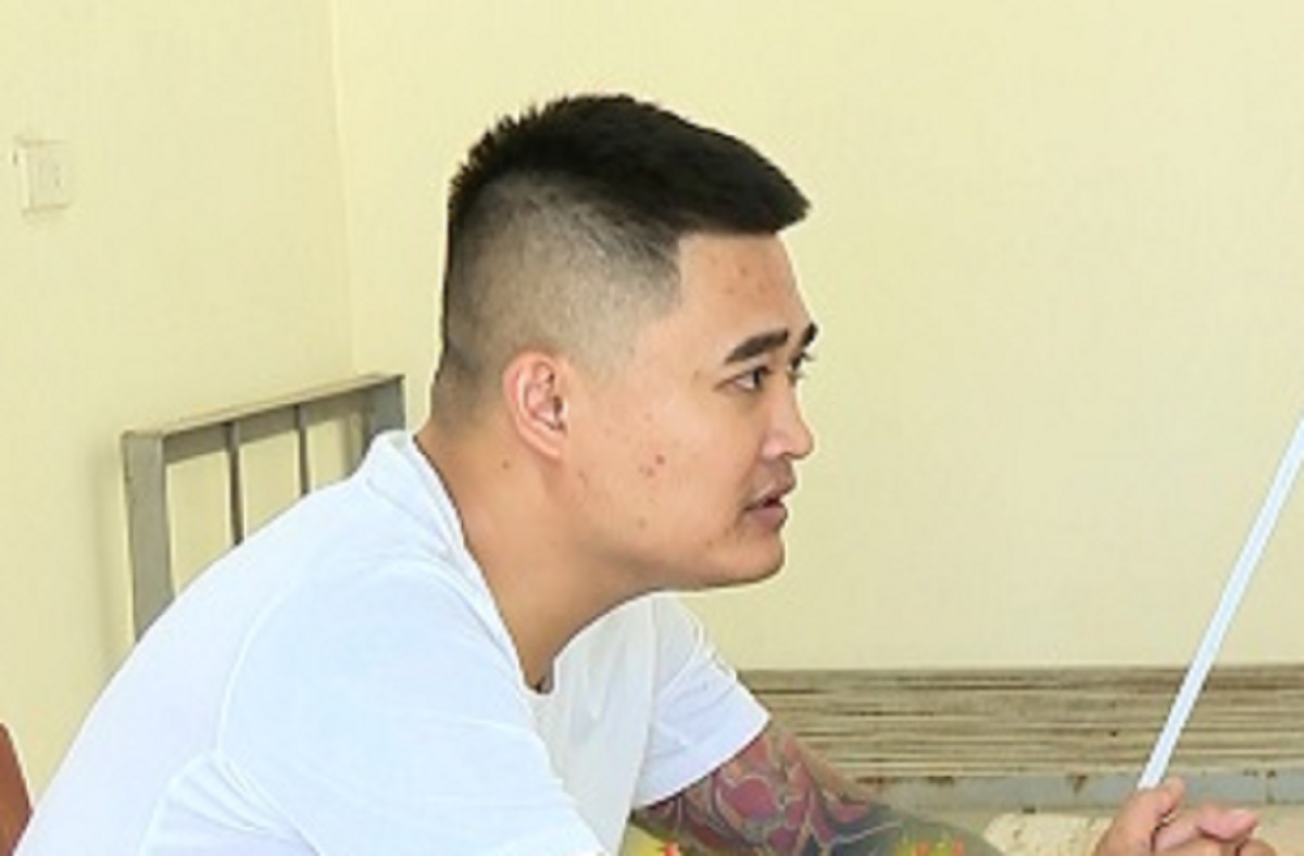Thanh niên xăm trổ, húi cua cho vay với lãi suất cắt cổ - Ảnh 1.