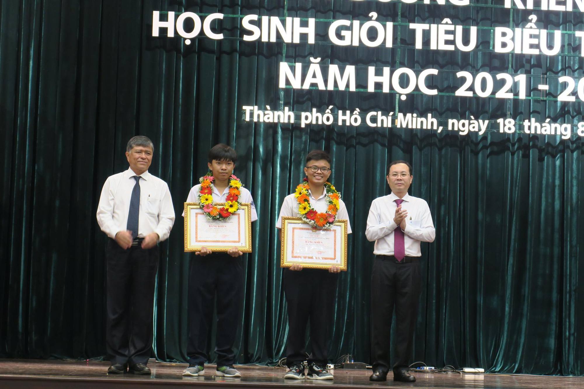TP HCM tuyên dương gần 500 học sinh giỏi tiêu biểu