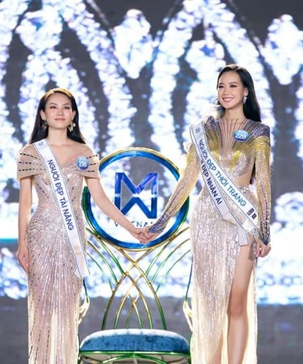 Làm rõ hiểu lầm giữa Á hậu Bảo Ngọc và Hoa hậu Mai Phương
