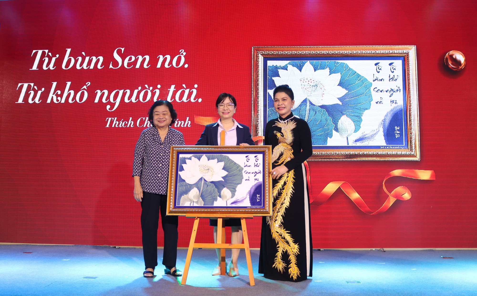 B&aacute;n đấu gi&aacute; 2 vật phẩm trao tặng CLB V&igrave; Ho&agrave;ng Sa - Trường Sa th&acirc;n y&ecirc;u - Ảnh 5.