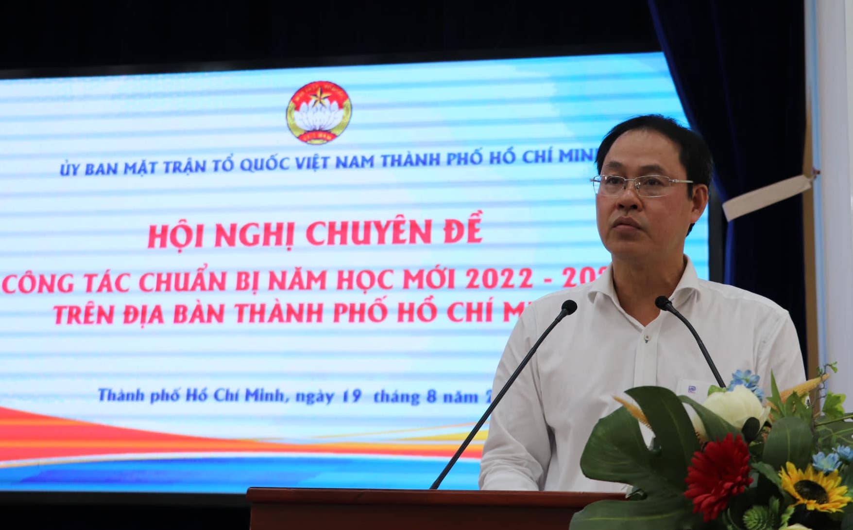 TP HCM: Trước thềm năm học mới, phụ huynh lo nhà vệ sinh bẩn