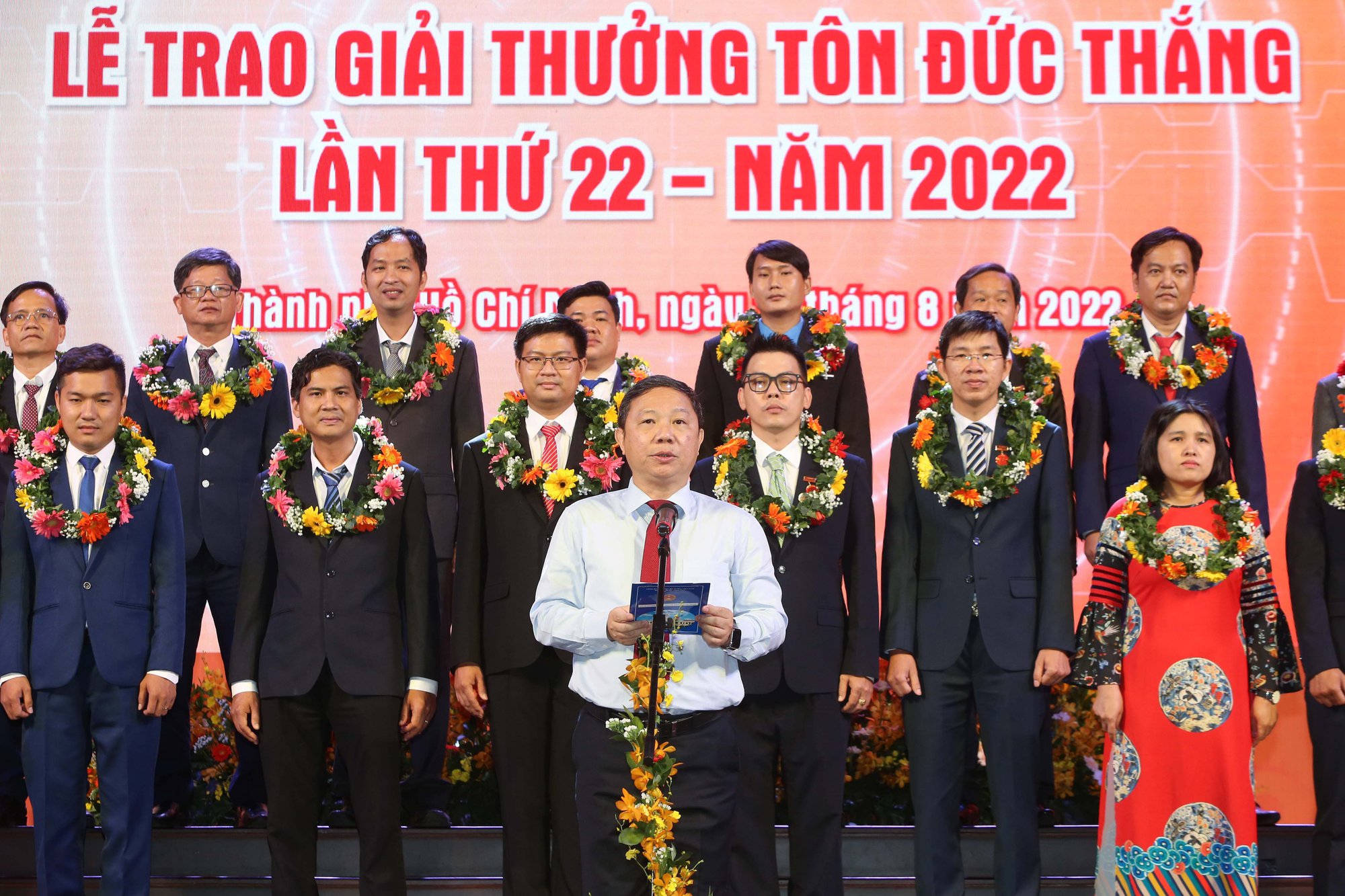 Giải thưởng của của sự dấn th&acirc;n s&aacute;ng tạo - Ảnh 9.