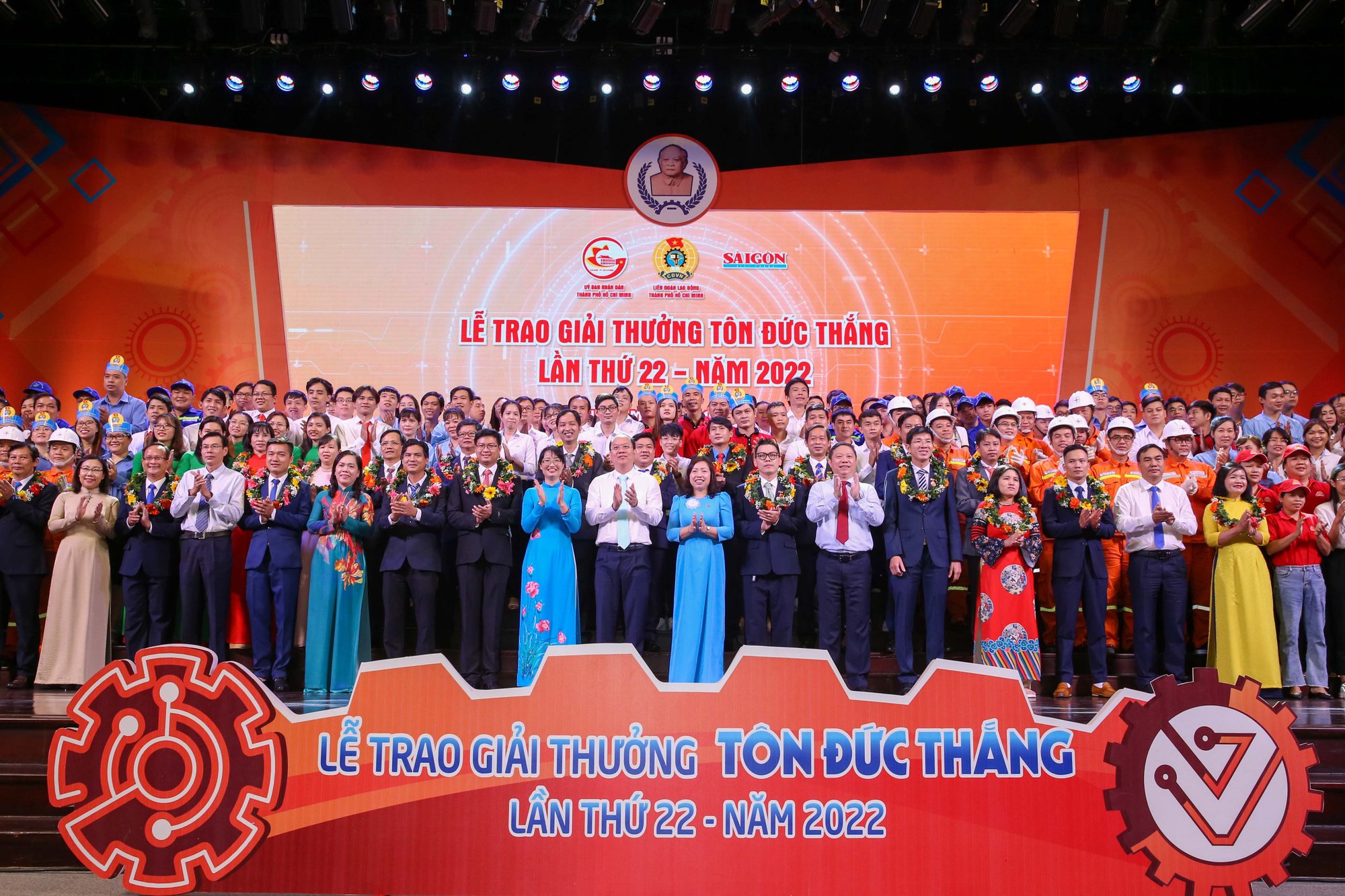 Xứng đ&aacute;ng l&agrave; lực lượng ti&ecirc;n phong - Ảnh 4.