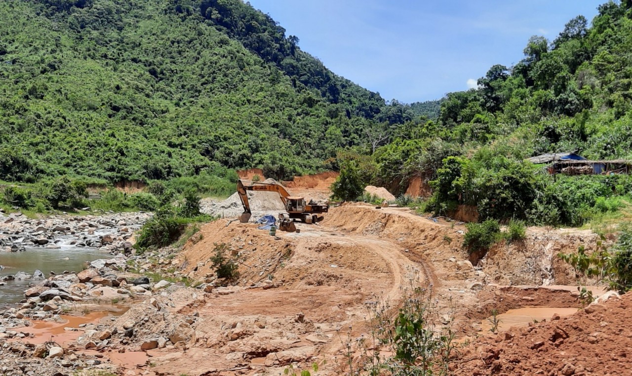 Quảng Nam y&ecirc;u cầu c&ocirc;ng ty của đại gia v&agrave;ng Ng&ocirc; Văn Quang tạm dừng hoạt động - Ảnh 4.