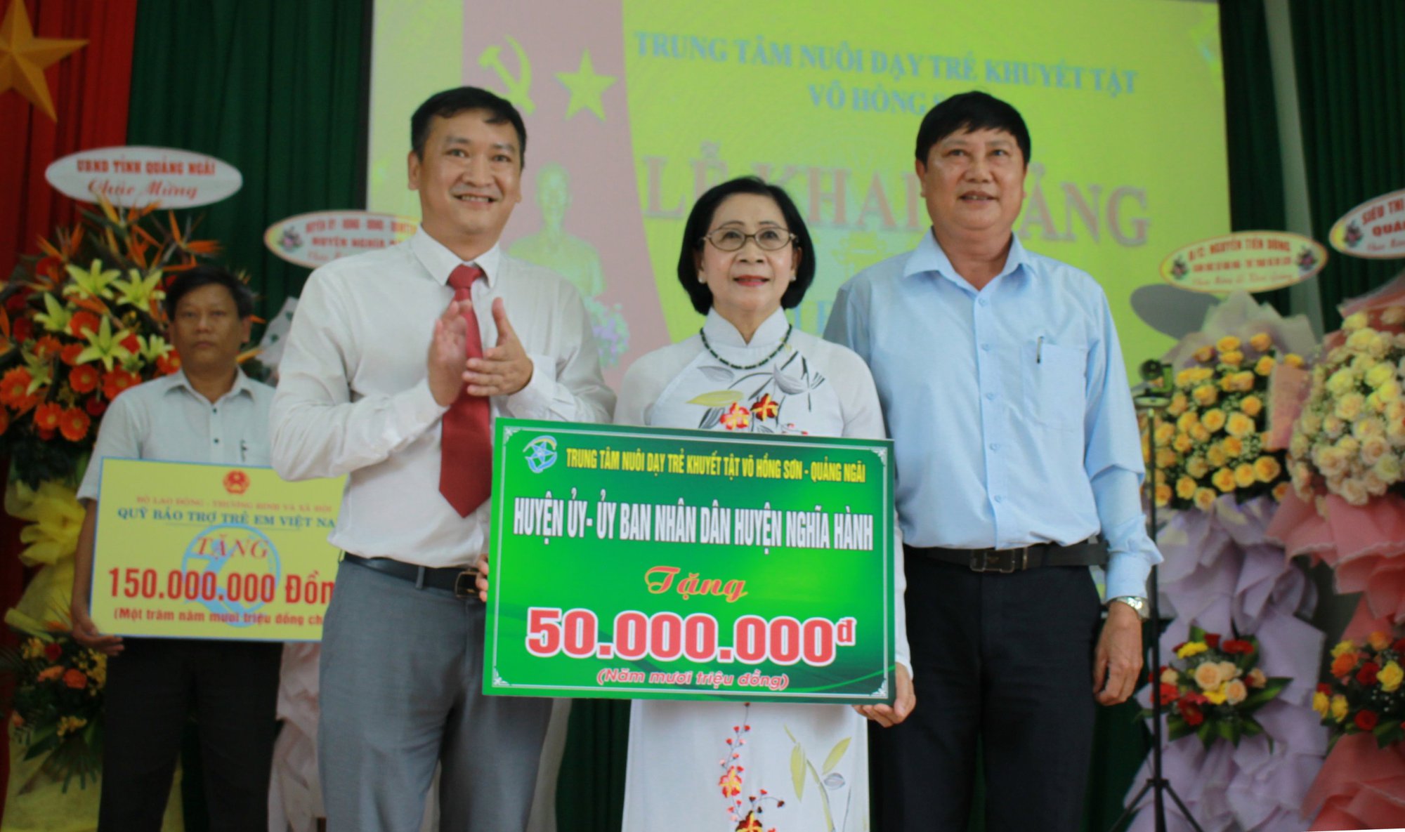Khai giảng năm học mới tại Trung t&acirc;m Nu&ocirc;i dạy trẻ khuyết tật V&otilde; Hồng Sơn - Ảnh 3.