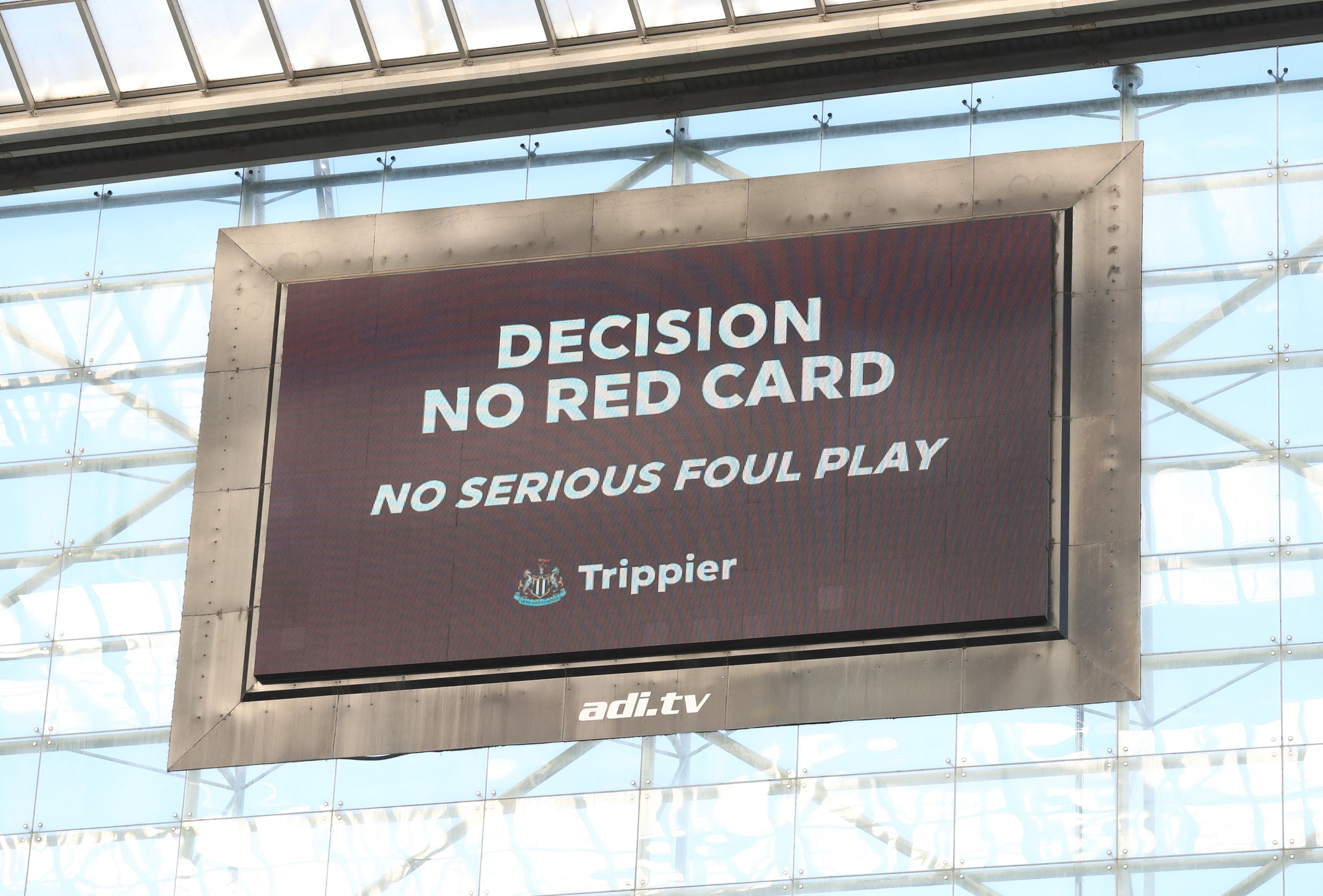 Rượt đuổi tỉ số 6 bàn điên rồ, Man City thoát hiểm trước Newcastle - Ảnh 10.