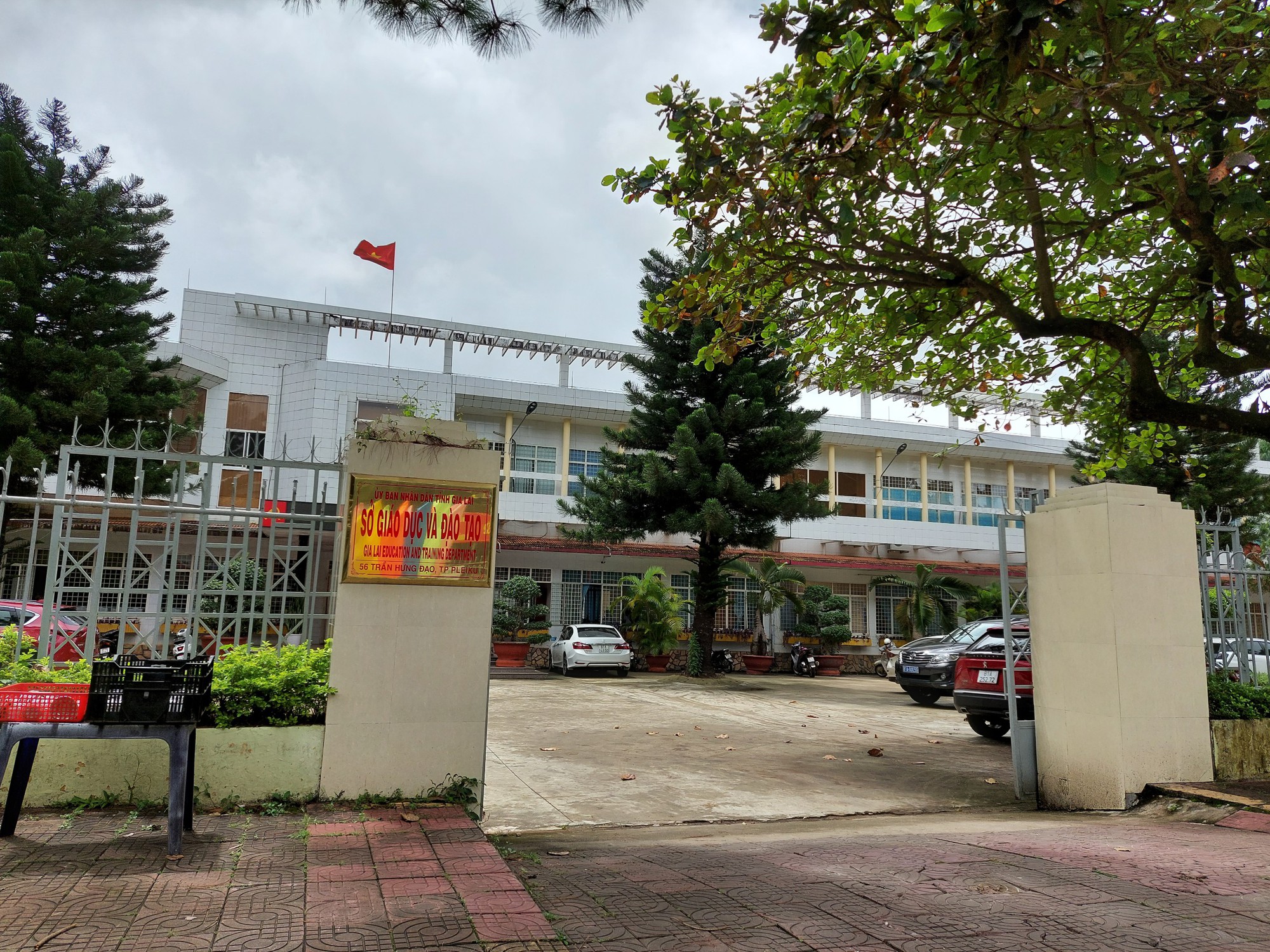 Gia Lai: Chi tiền tỉ chuyển 2 sở đi nơi khác để FLC làm dự án