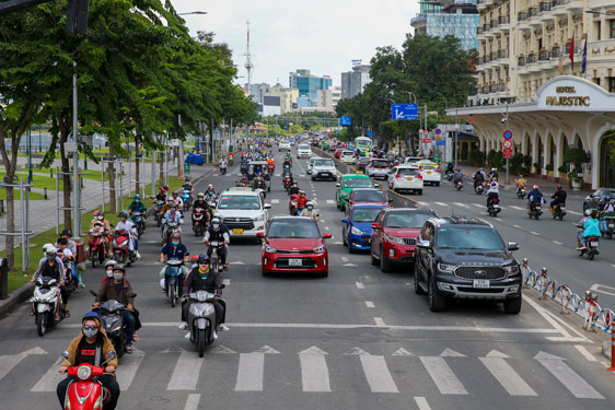 Thêm "đôi cánh" cho TP HCM (*): Cơ chế là "bà đỡ" cho phát triển