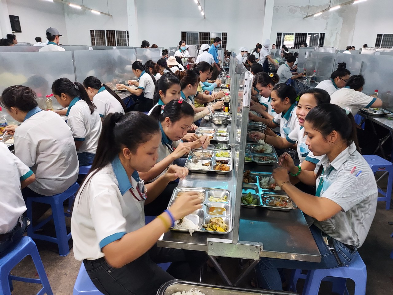 Công nhân cần được ăn ngon