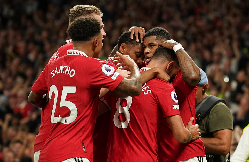 Man United thắng đại chiến, Liverpool gục ng&atilde; Old Trafford - Ảnh 7.