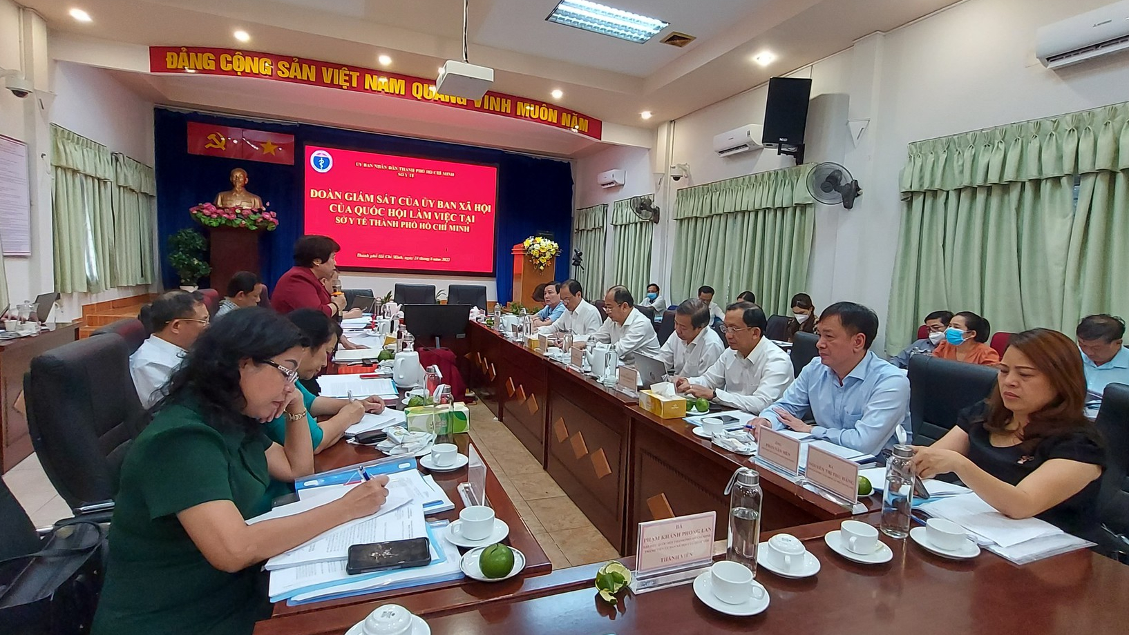 Giám đốc Sở Y tế TP HCM: Các bệnh viện tham gia BHYT rất tội!