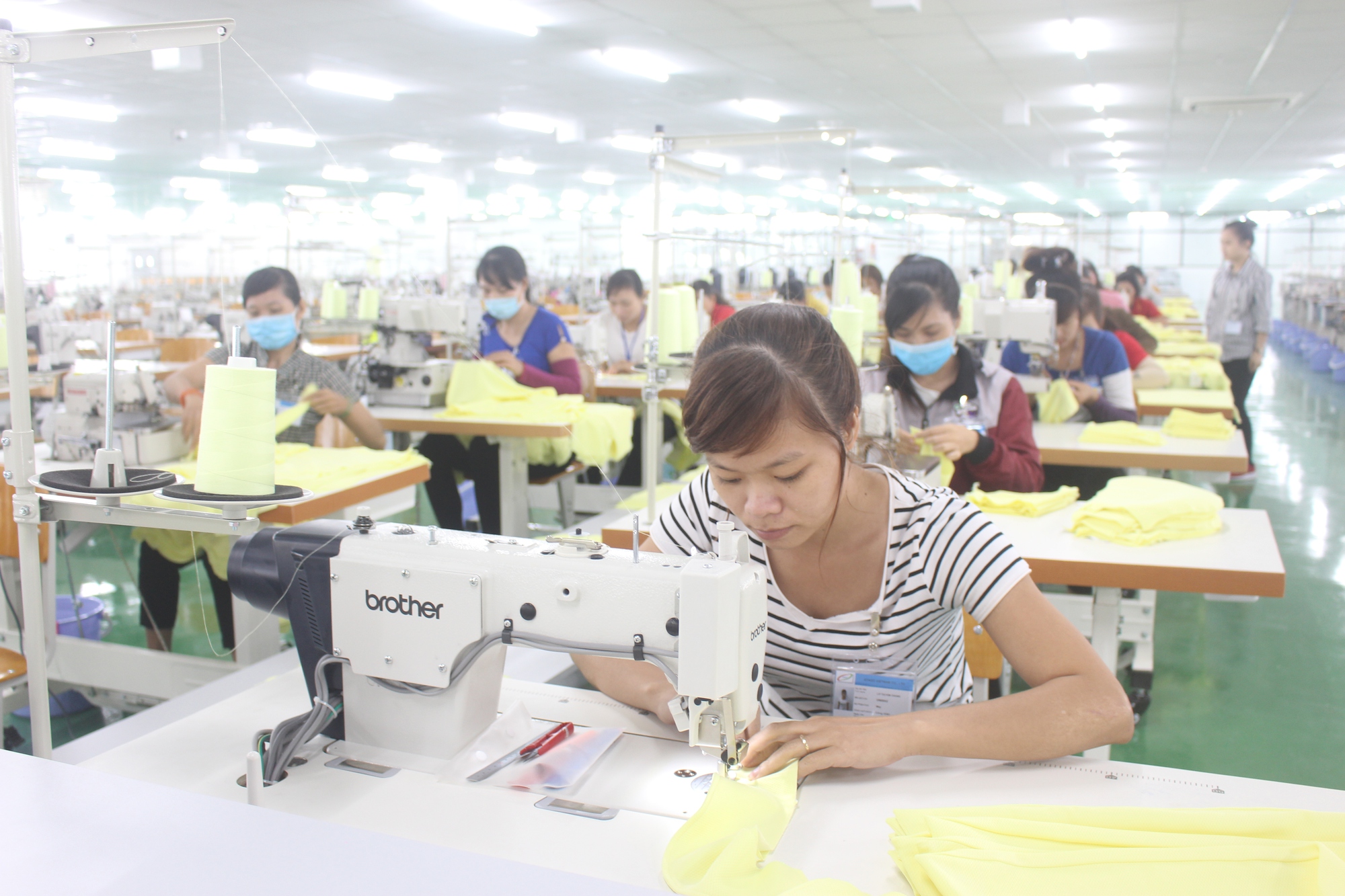 Bình Dương: Hỗ trợ doanh nghiệp vay hơn 540 tỉ đồng để trả lương cho người lao động