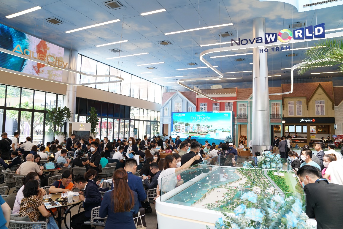 Shophouse biển vẫn là điểm sáng trong nửa cuối năm 2022 - Ảnh 1.