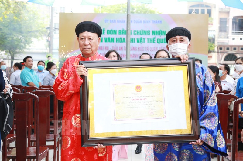 Đón nhận bằng di sản phi vật thể quốc gia tại Lăng Đức Tả quân Lê Văn Duyệt