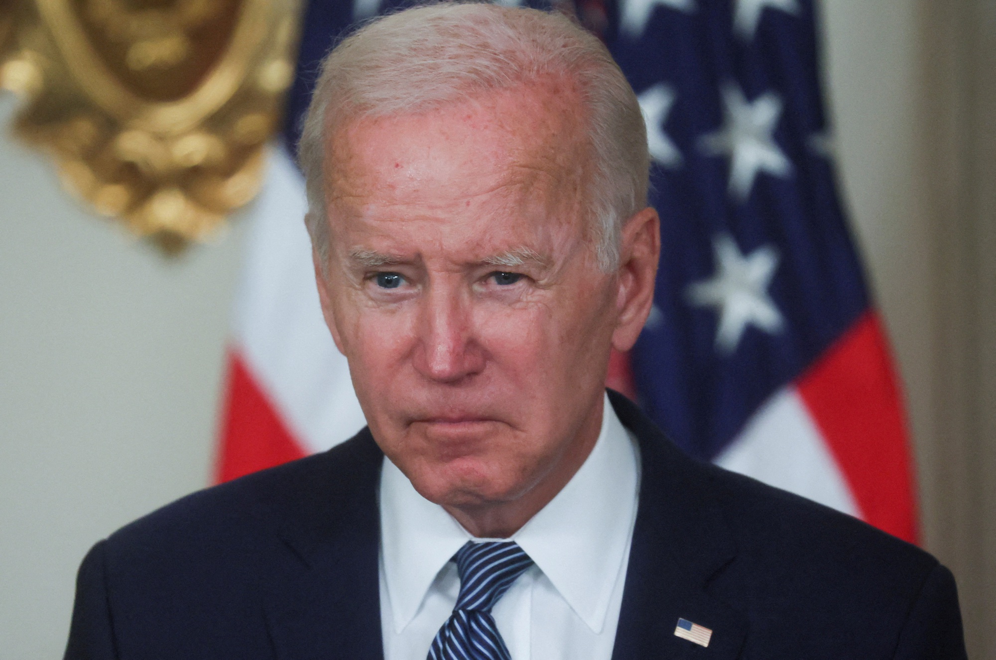 Thông báo “hào phóng” của Tổng thống Biden gây lo ngại