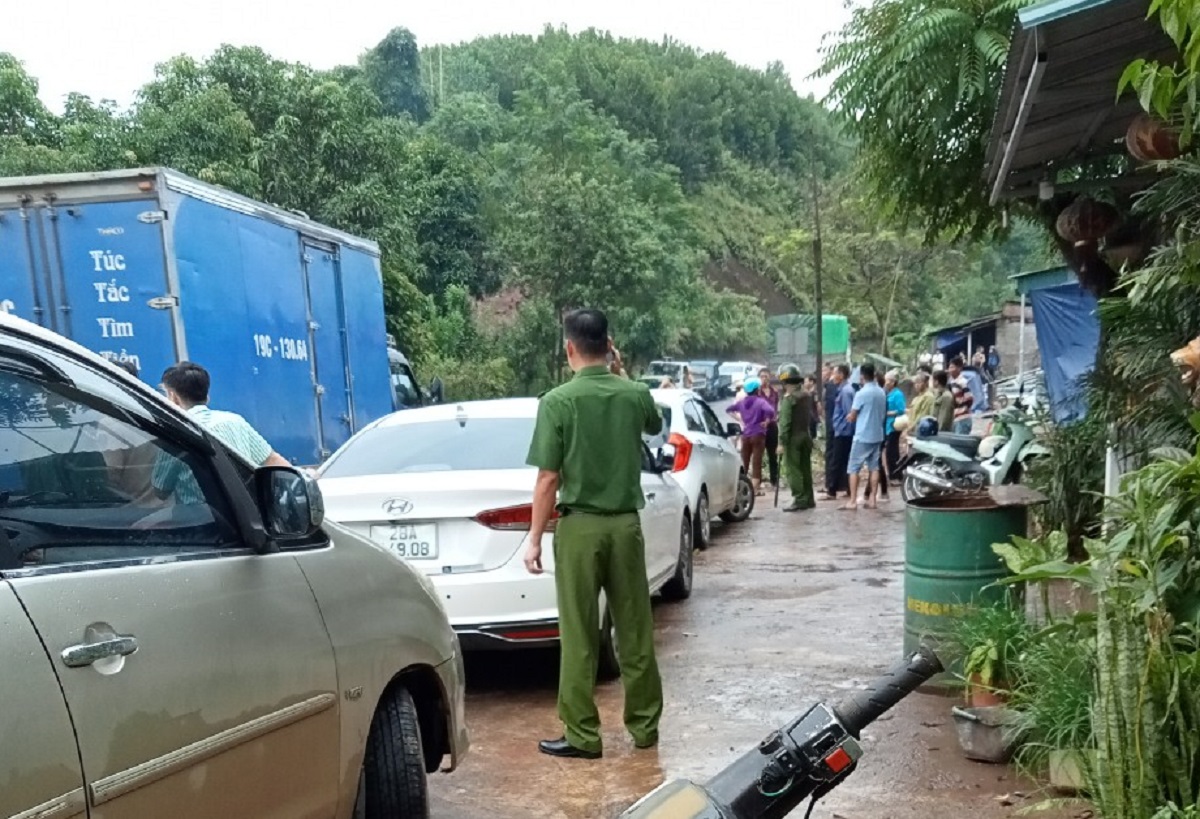 Con rể cầm dao truy sát cả nhà vợ khiến 4 người thương vong
