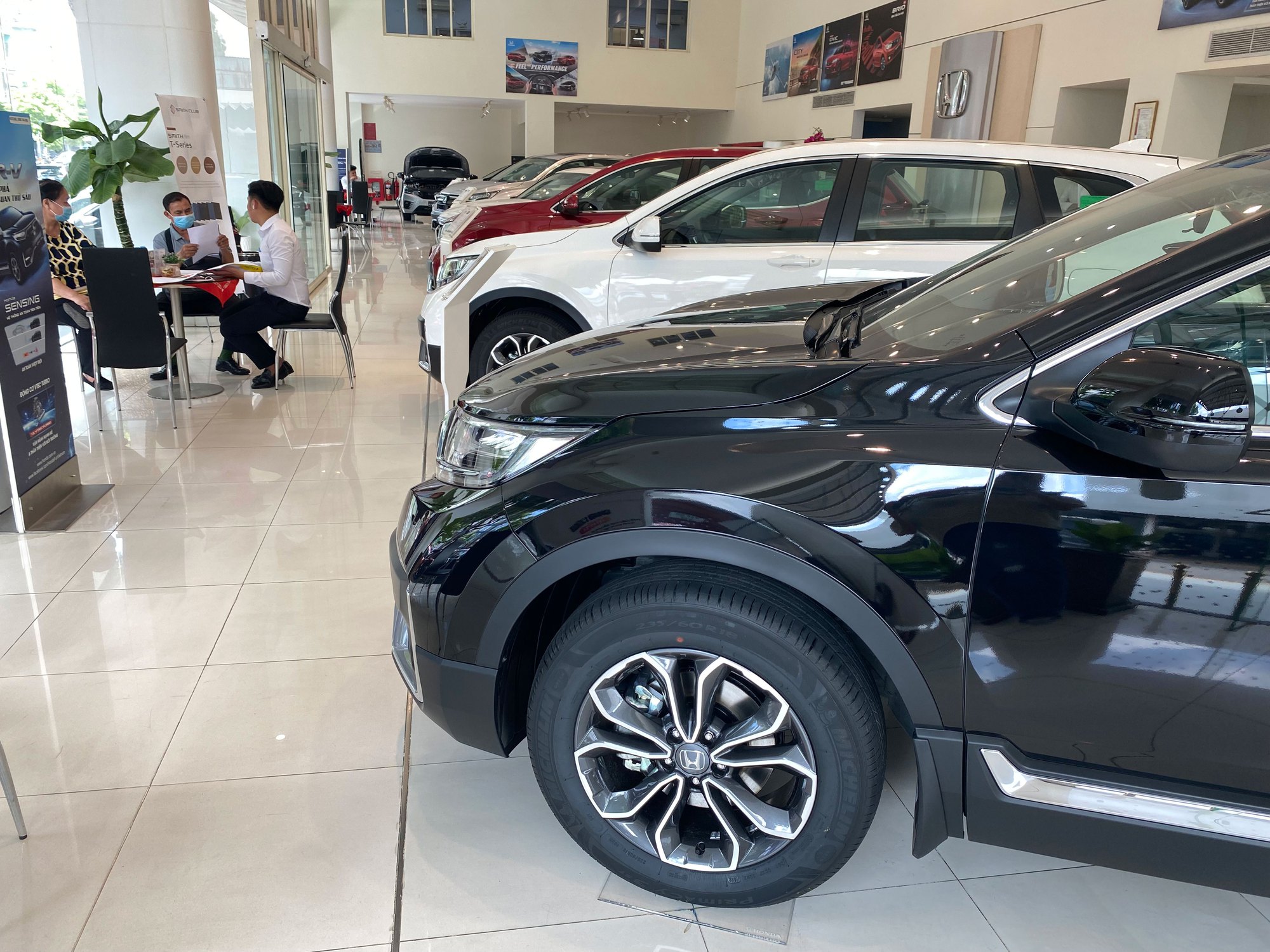 Nhiều kiểu ép khách của đại lý ôtô