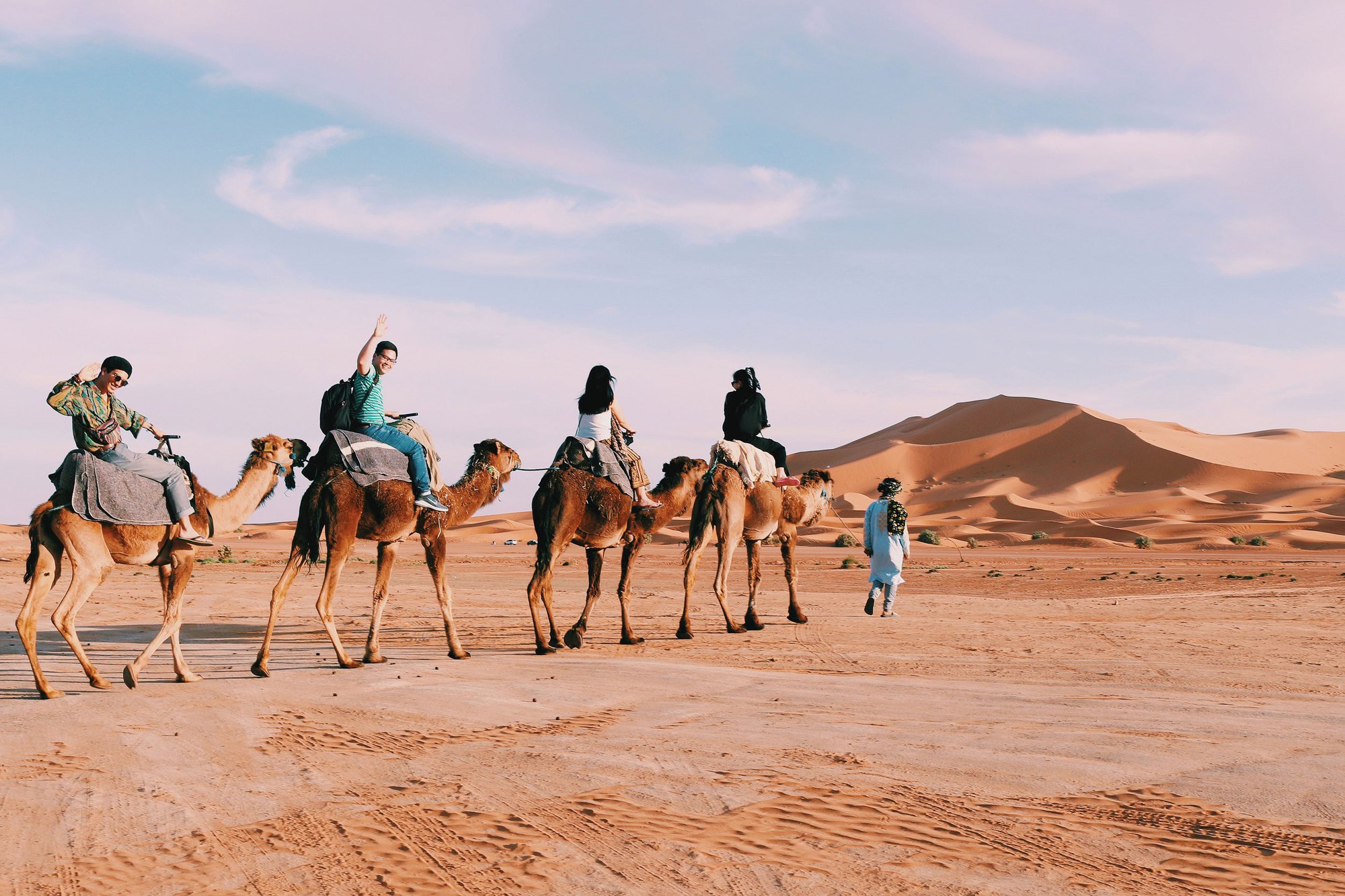 Kh&aacute;m ph&aacute; Morocco - đi giữa miền c&aacute;t, nắng - Ảnh 1.