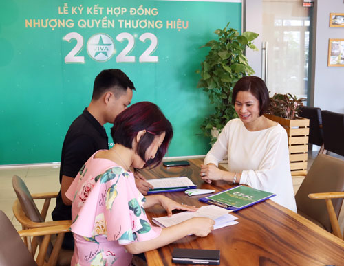 Người truyền cảm hứng kinh doanh cà phê theo chuỗi