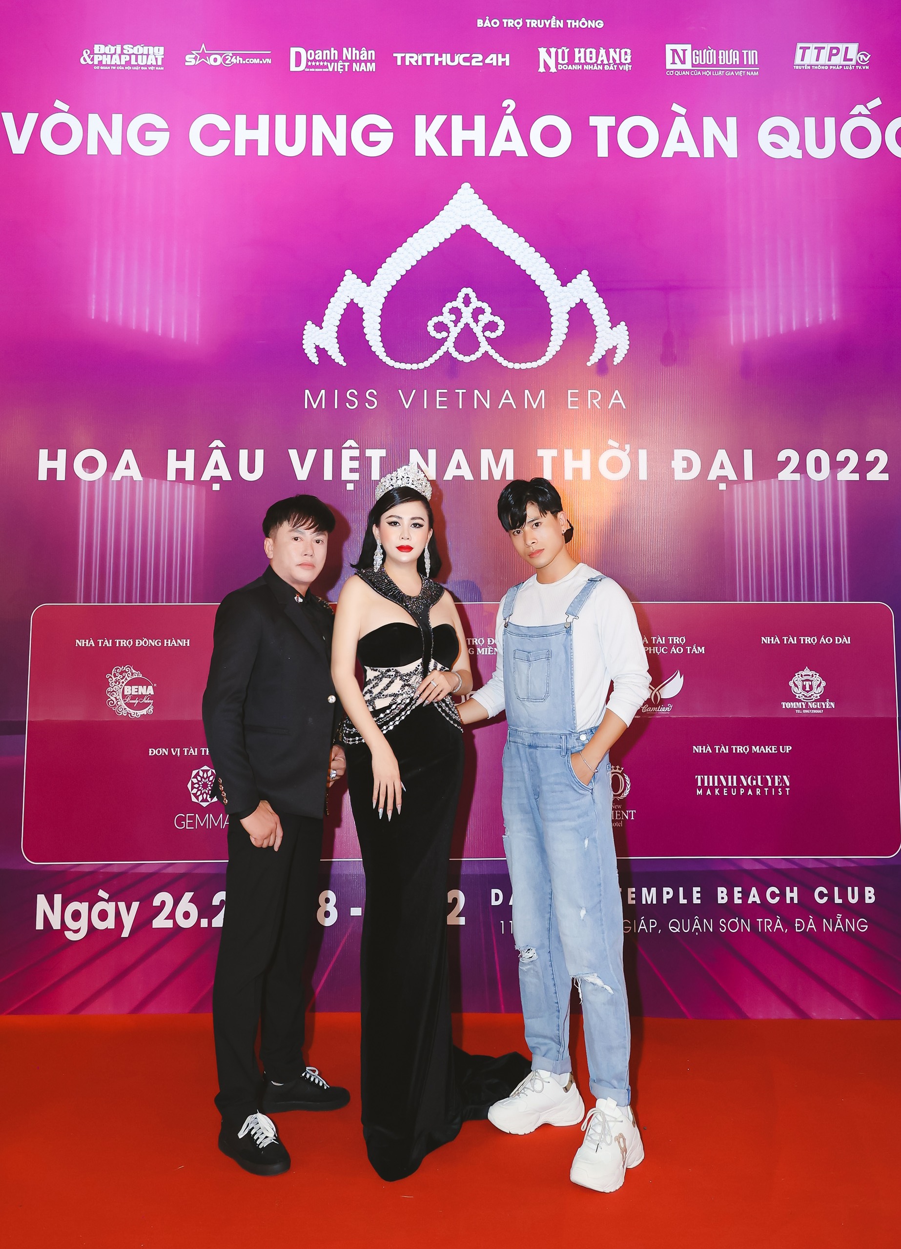 Hoa hậu Lý Kim Ngân tiếp tục ngồi ghế nóng giám khảo - Ảnh 1.