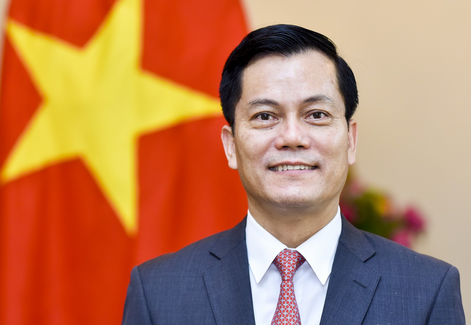 Thứ trưởng Bộ Ngoại giao H&agrave; Kim Ngọc: Hỗ trợ kh&aacute;t vọng ph&aacute;t triển của địa phương - Ảnh 1.