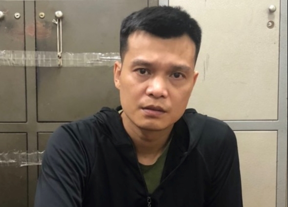 "Nổ" công tác tại Bộ Công an nhận 1,9 tỉ đồng chạy trắng án