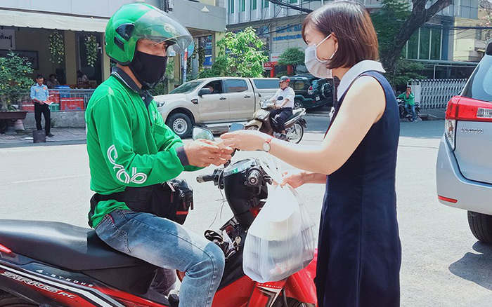 "Độc chiêu" tráo hàng khiến nhiều shipper sập bẫy lừa đảo hàng trăm triệu đồng