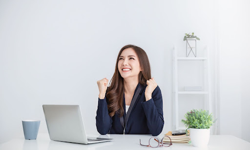 Kính chống ánh sáng xanh có thực sự hiệu quả như nhiều người nghĩ? - Ảnh 2.