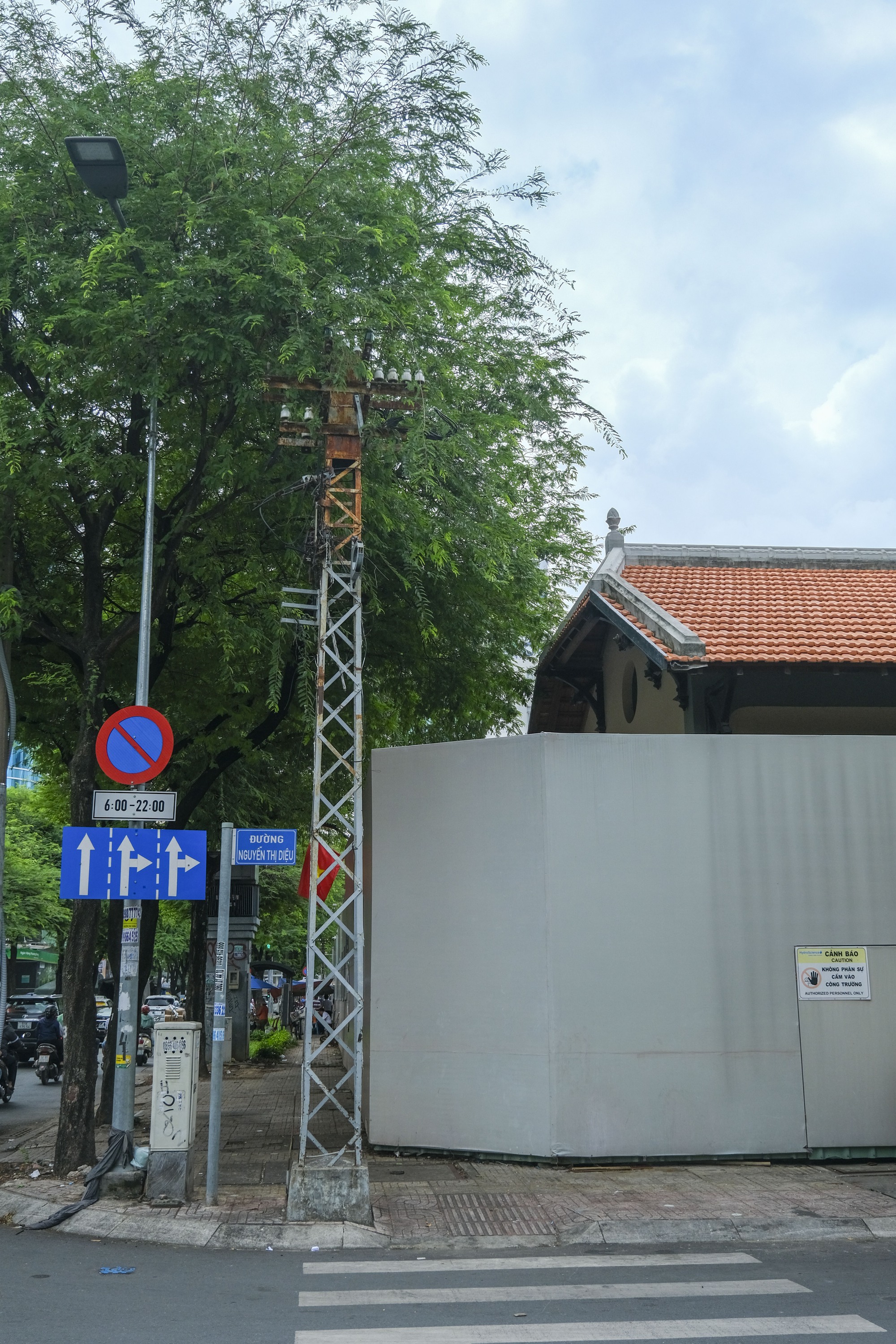 Biệt thự khiến muôn người thèm thuồng - Ảnh 4.