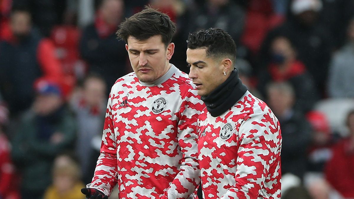 Kho&aacute;c &aacute;o Man United kh&ocirc;ng hề dễ - Ảnh 4.