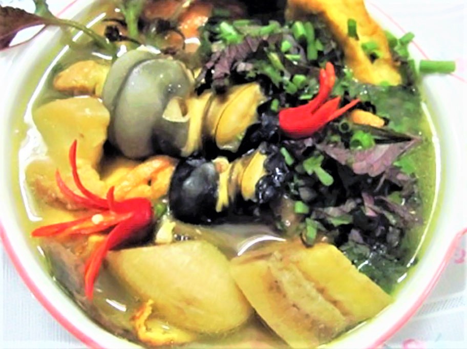 Nhớ bát canh ốc nấu chuối