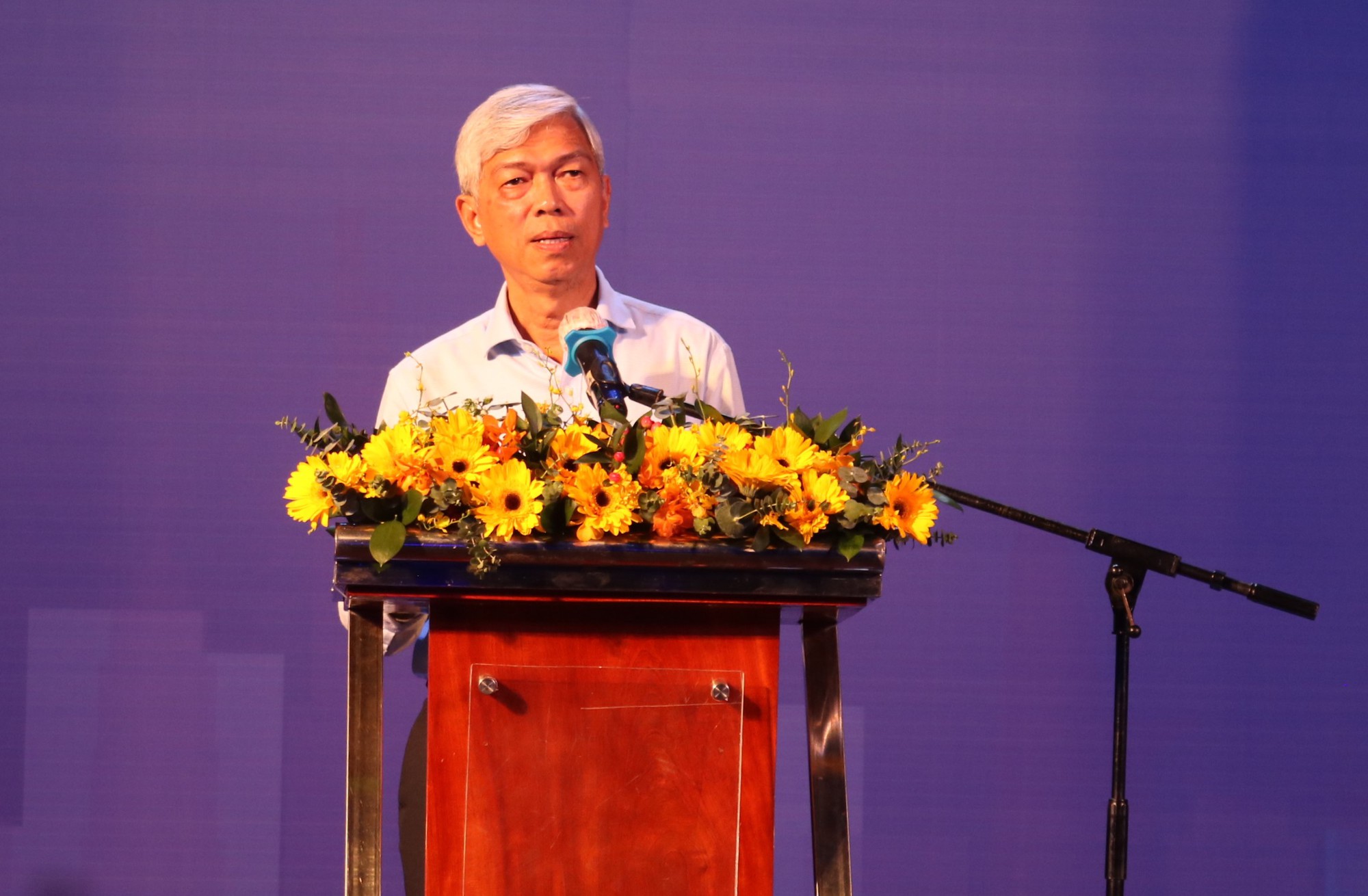 Phó Chủ tịch UBND TP HCM Võ Văn Hoan: Không phải nghèo mới khởi nghiệp
