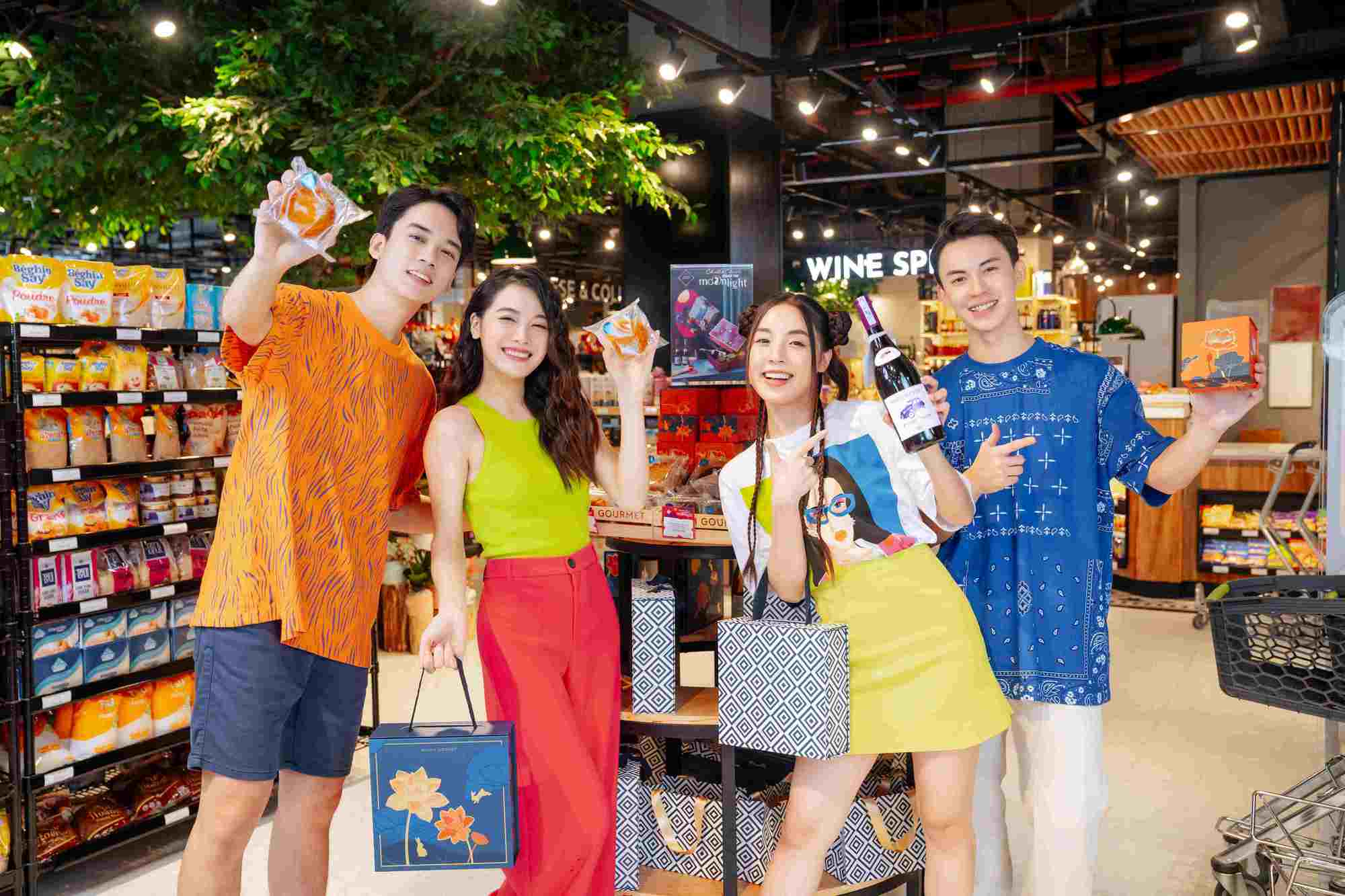 &ldquo;Lạc giữa đa vũ trụ&rdquo; c&ugrave;ng d&agrave;n TikTokers triệu view dịp Trung thu 2022 - Ảnh 8.