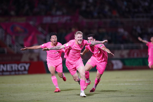 Đua trụ hạng V-League 2022